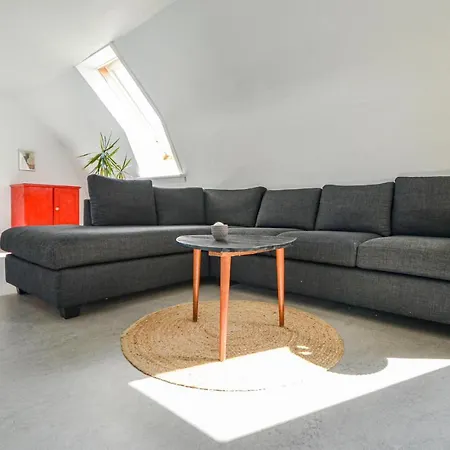 Feriehus Fantastisk Hus Med 8 Soveværelser I Glesborg Glesborg