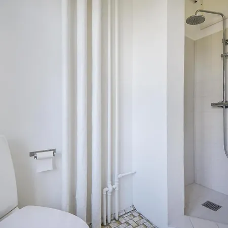 Holiday home Eight-bedroom In Glesborg