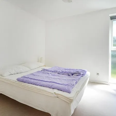 Feriehus Fantastisk Hus Med 8 Soveværelser I Glesborg Glesborg